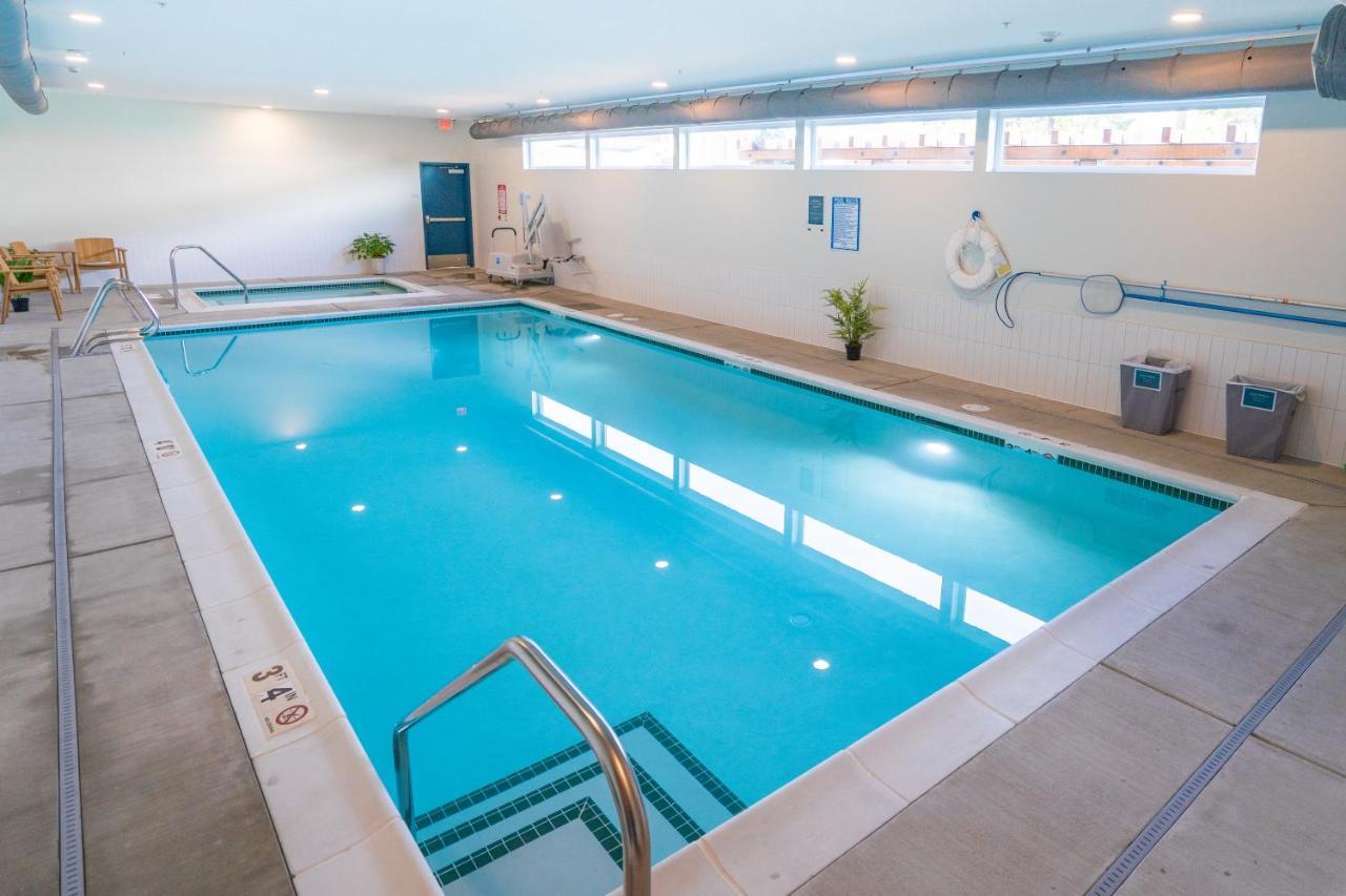 Saltline Hotel Сийсайд Екстериор снимка